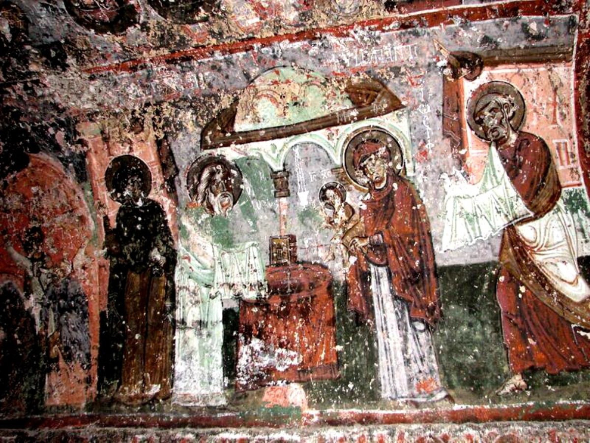 <b>Церковь
«Карабаш килисе» («Черная голова»), роспись 11 в.</b>