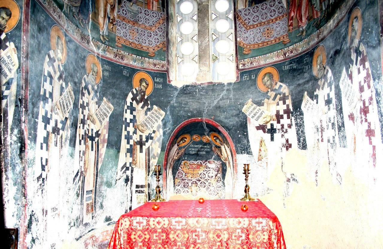 <b>Церковь Иоакима и Анны («Кралева») в монастыре Студеница, 14 в. Художник Михаил Астрапа. </b>