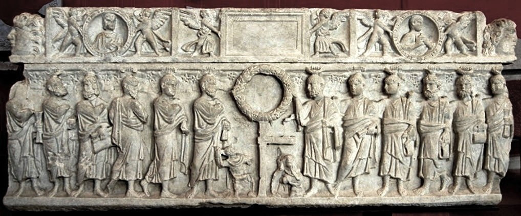 <b>Еще один саркофаг
с той же центральной сценой Воскресения
из музея христианского искусства в Арле</b>