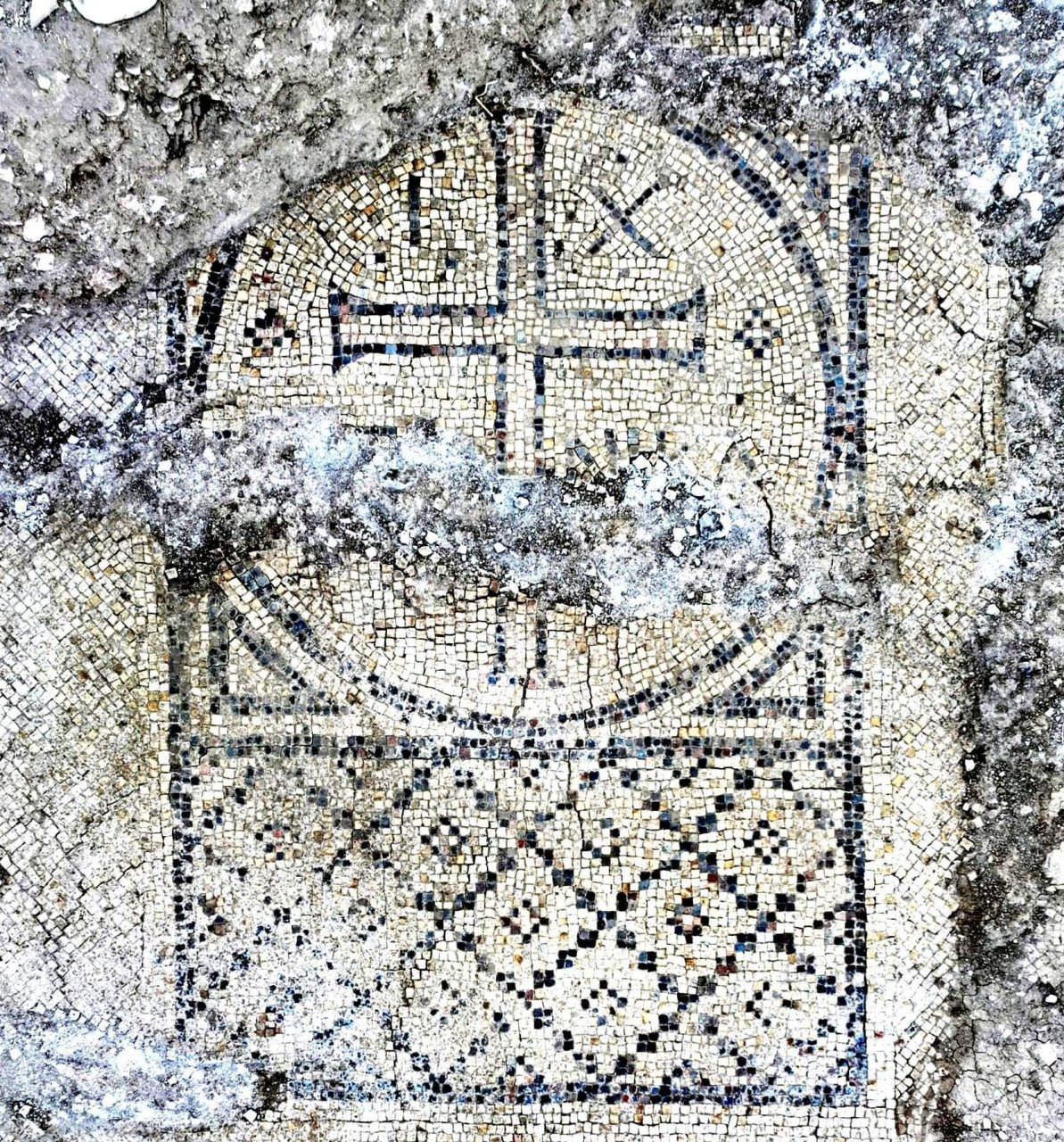 <b>Мозаика с изображением решетки "засеянное поле", Израиль</b>