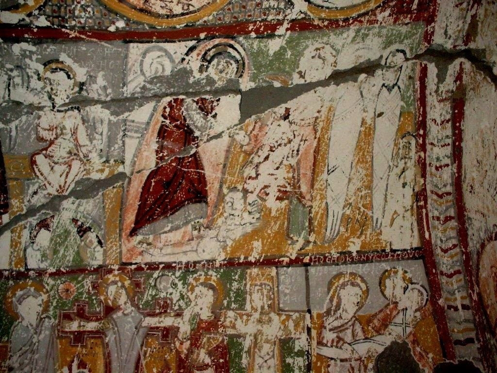 <b>«Бегство в Египет», «Воскресение» и «Сошествие во ад». Фрагмент. Церковь </b><b>«Пюренли Сэки», 10 в.</b>